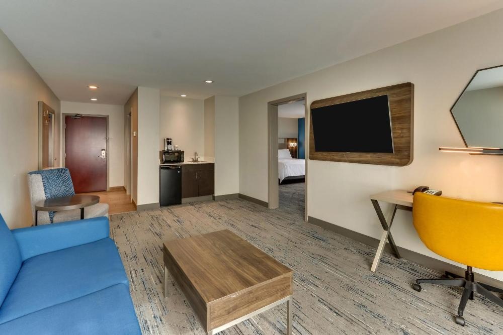 Holiday Inn Express & Suites - Ardmore, an IHG Hotel Image 23