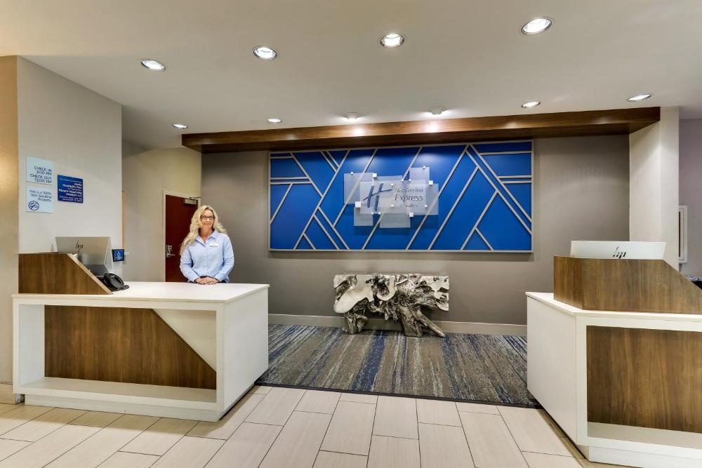 Holiday Inn Express & Suites - Ardmore, an IHG Hotel Image 46
