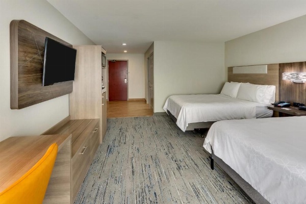 Holiday Inn Express & Suites - Ardmore, an IHG Hotel image 15