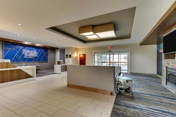 Holiday Inn Express & Suites - Ardmore, an IHG Hotel image 45