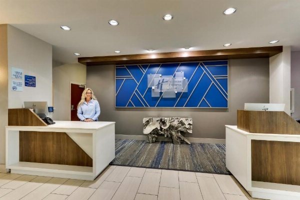 Holiday Inn Express & Suites - Ardmore, an IHG Hotel image 46